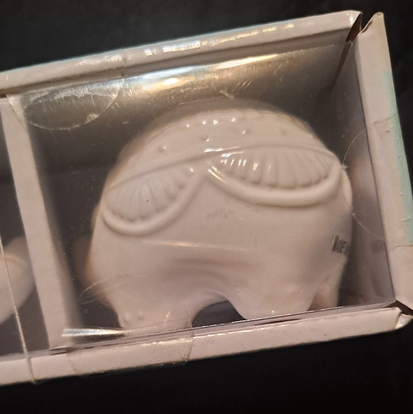 Elephant salt and peper - Picture 2 of 4